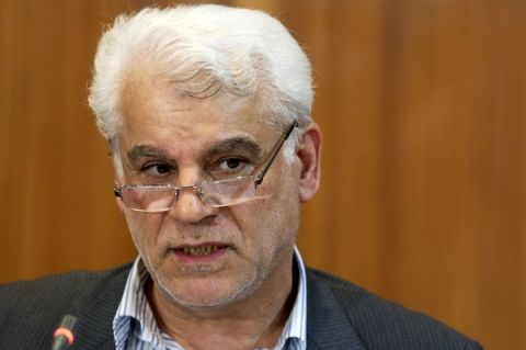 بهمنی‎: با قایق موتوری دلار می‌آوردم!