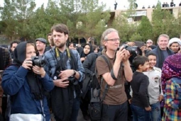 از جهانگرد تا جهانگردی