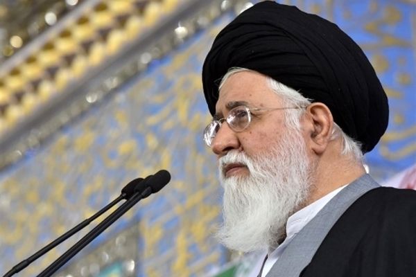 هنوز در کشور ذائقه انقلابی مردم از بین نرفته است