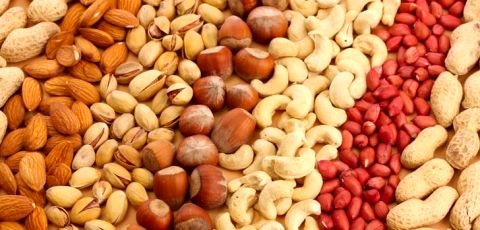 با آجیل لاغرشوید