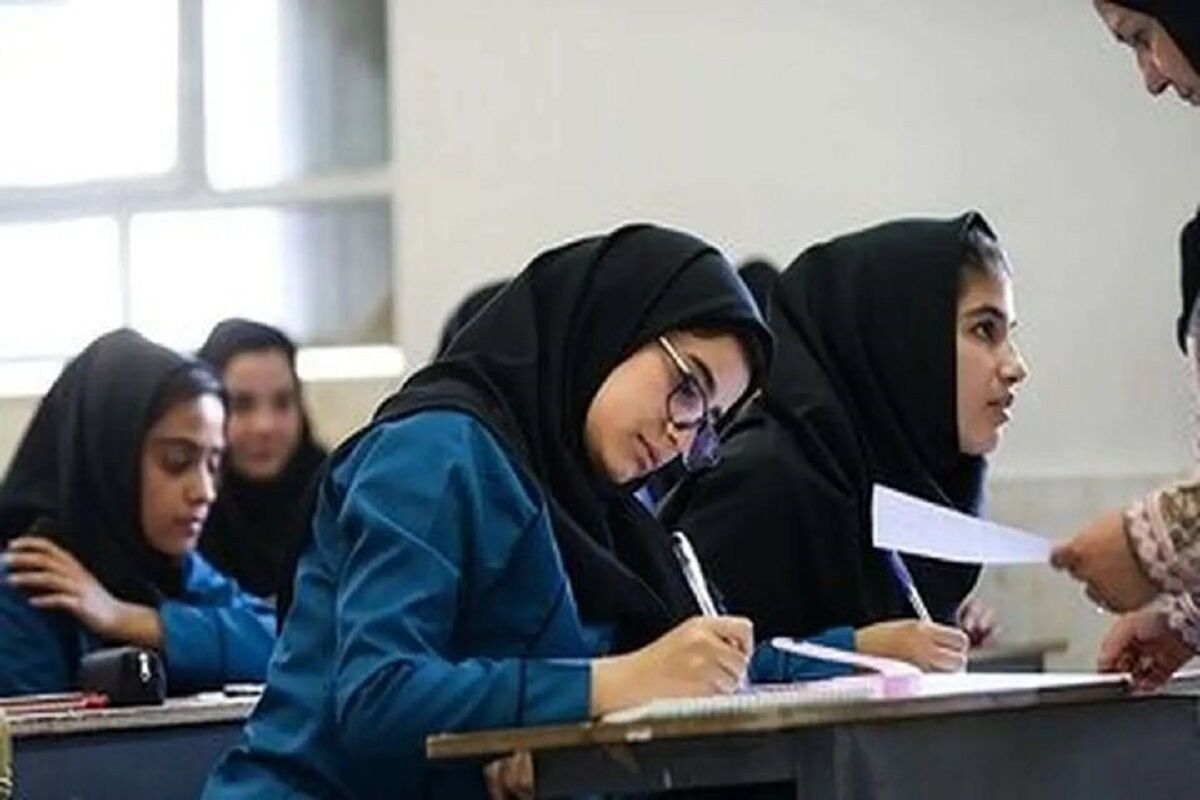 آغاز امتحانات نهایی دانش‌آموزان به صورت حضوری از فردا (۲ دی ۱۴۰۳)