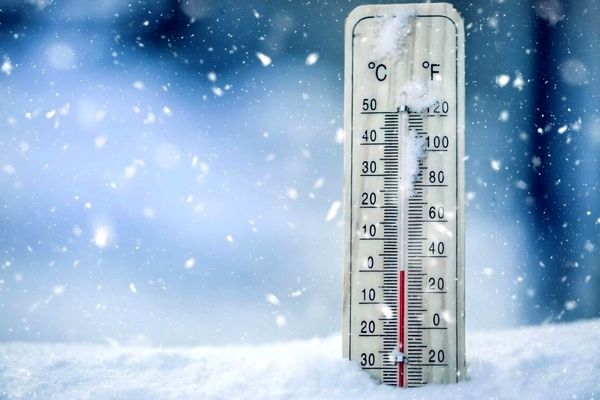 دمای شبانه، به منفی هشت درجه رسید