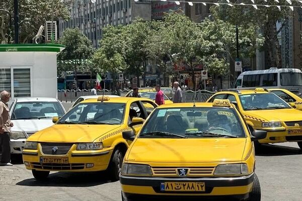 فعالیت ۲۴۰۰ دستگاه تاکسی هوشمند در شهر مشهد