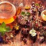 نقش موثر دمنوش‌ها و شربت‌های طبیعی در تقویت گوارش و آرام‌سازی بدن