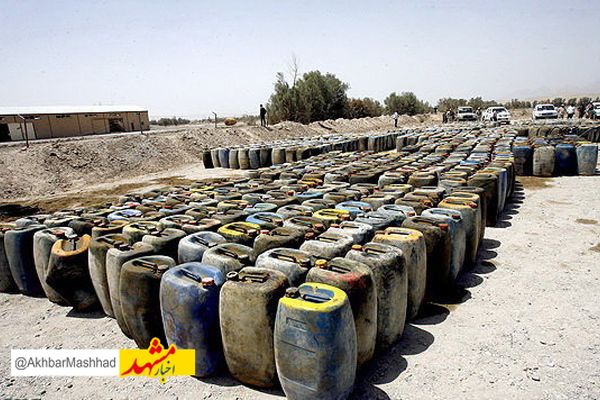 کشف انبار سوخت قاچاق در حاشیه شهر گناباد