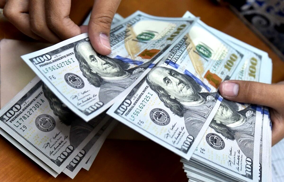 نوسان دلار مبادله‌ای در اولین روز پس از پایان تعطیلات نوروزی (۱۵ فروردین ۱۴۰۵)