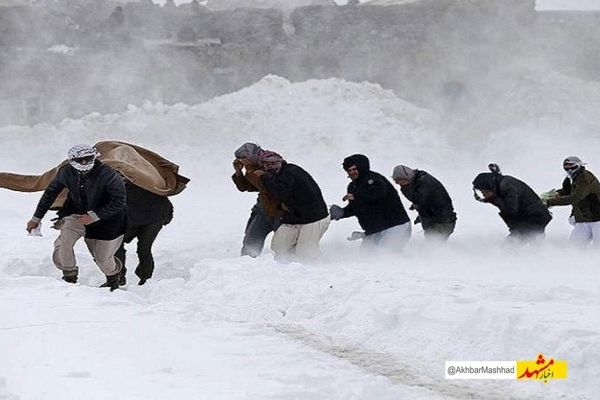 مرزبانان خراسان رضوی ۱۶۰۰ تبعه افغانستانی را از سرمازدگی و مرگ نجات دادند