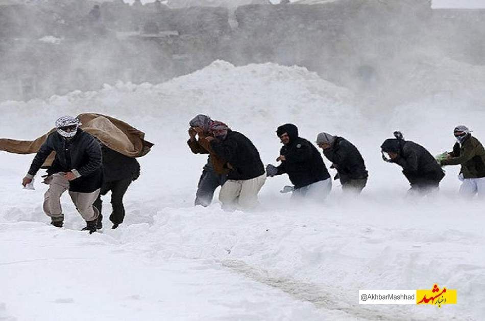 مرزبانان خراسان رضوی ۱۶۰۰ تبعه افغانستانی را از سرمازدگی و مرگ نجات دادند