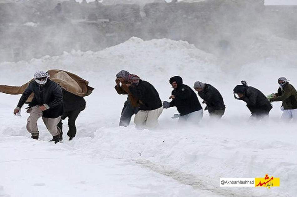 مرزبانان خراسان رضوی ۱۶۰۰ تبعه افغانستانی را از سرمازدگی و مرگ نجات دادند