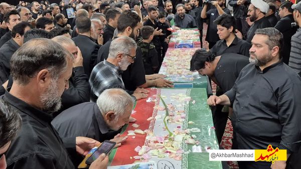 وداع با پیکر ۳ شهید در مشهد