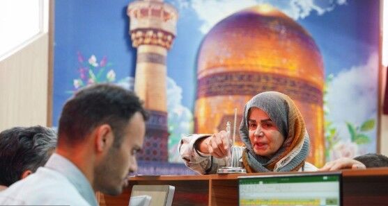 پذیرش شبانه بیش از ۱۳ هزار زائر در مراکز اسکان شهرداری مشهد (۱۰ فروردین ۱۴۰۵)