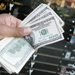 دلار امروز در مشهد چقدر قیمت دارد؟ (پنجشنبه ۲۷ فروردین ۱۴۰۵)