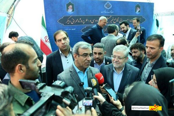 نصب مجسمه فردوسی هیچ مانعی ندارد