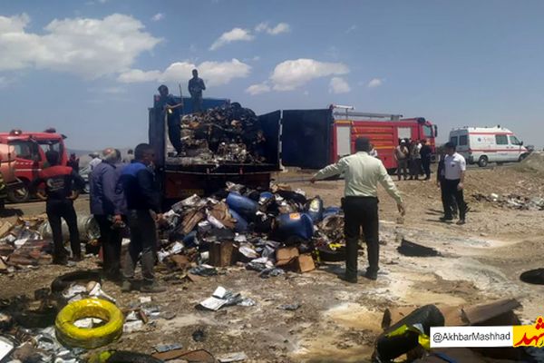 حوادث رانندگی تایباد ۱۴ زخمی بر جای گذاشت