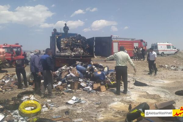 حوادث رانندگی تایباد ۱۴ زخمی بر جای گذاشت