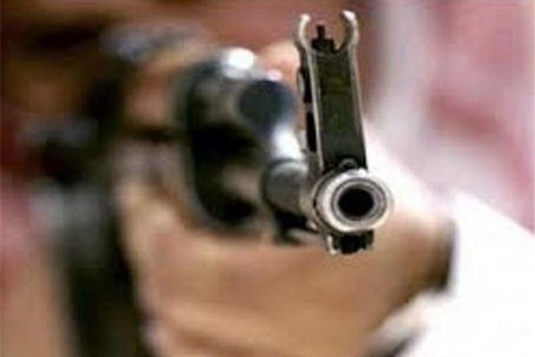 ماجرای حمله و تخریب ماشین داور بازنشسته فوتبال