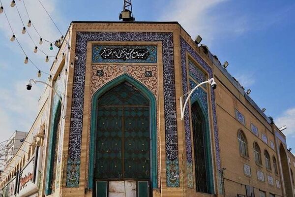 بزرگترین مساجد مشهد برای برگزاری مراسم ختم کدامند؟