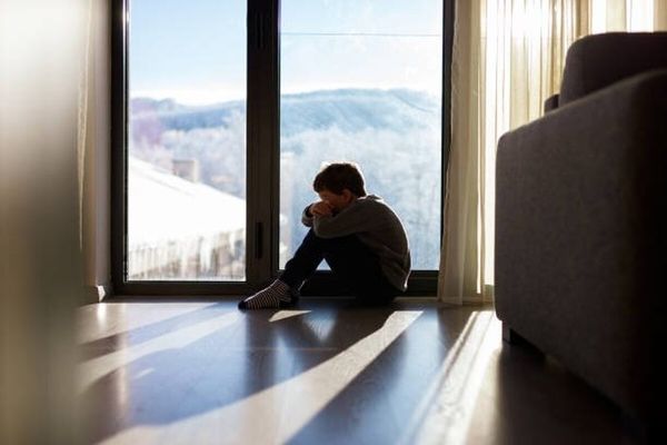 هشدار وزارت بهداشت درباره آسیب‌های روانی تماشای تصاویر دلخراش