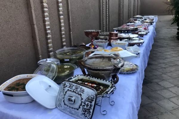برگزاری جشنواره غذای ایرانی در خانه تاریخی حسین‌زاده شهرستان مه‌ولات