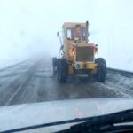 مسدود شدن ۳ محور اصلی شهرستان فریمان به دلیل برف و کولاک