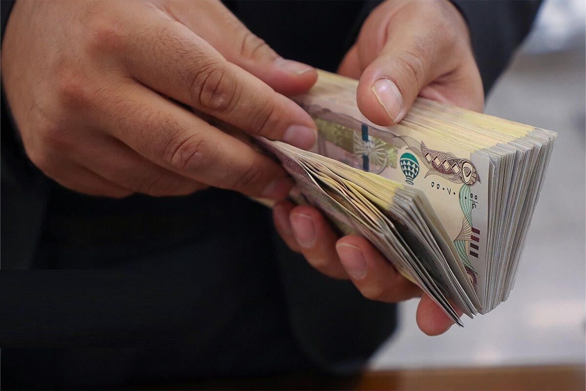کدام بانک‌ها عامل فروش ارز اربعین ۱۴۰۵ هستند؟ + فهرست بانک‌ها و نحوه دریافت