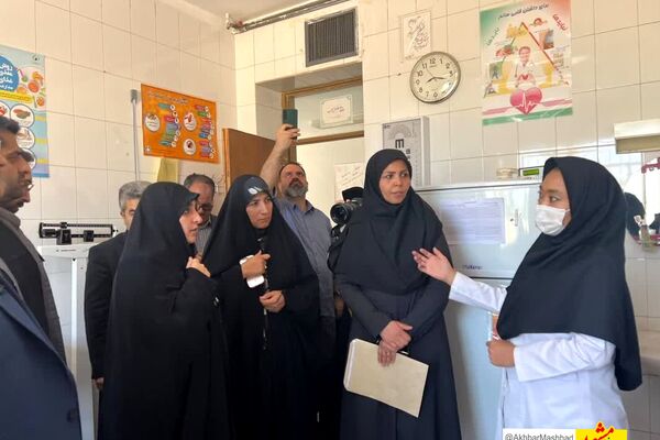 معاون رییس جمهور وضعیت مهاجران افغان در تربت جام را بررسی کرد