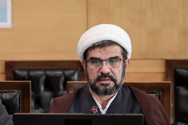 نماینده مردم مشهد در مجلس: متولیان برگزاری حج تدارک لازم و ویژه برای اعزام، انجام مناسک و بازگشت با عزت زائران را ببینند