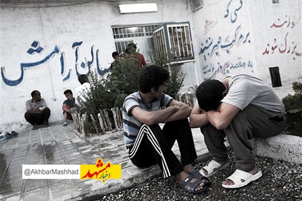 جمع آوری و دستگیری 656 معتاد و خرده فروش در مشهد
