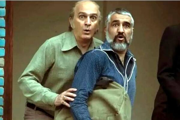 فروش سینما‌های مشهد و خراسان رضوی در هفته سوم اردیبهشت/ پژمان جمشیدی همچنان در صدر گیشه با «آنتیک»