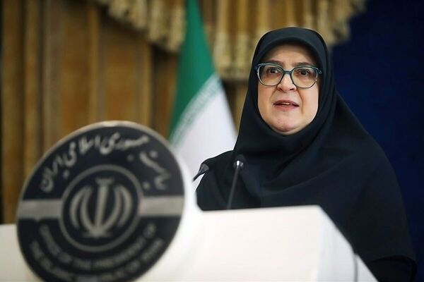 مهاجرانی: در وضعیت جنگ، اقتصاد اولین و مهم‌ترین خط پشتیبانی از جبهه‌های مختلف است