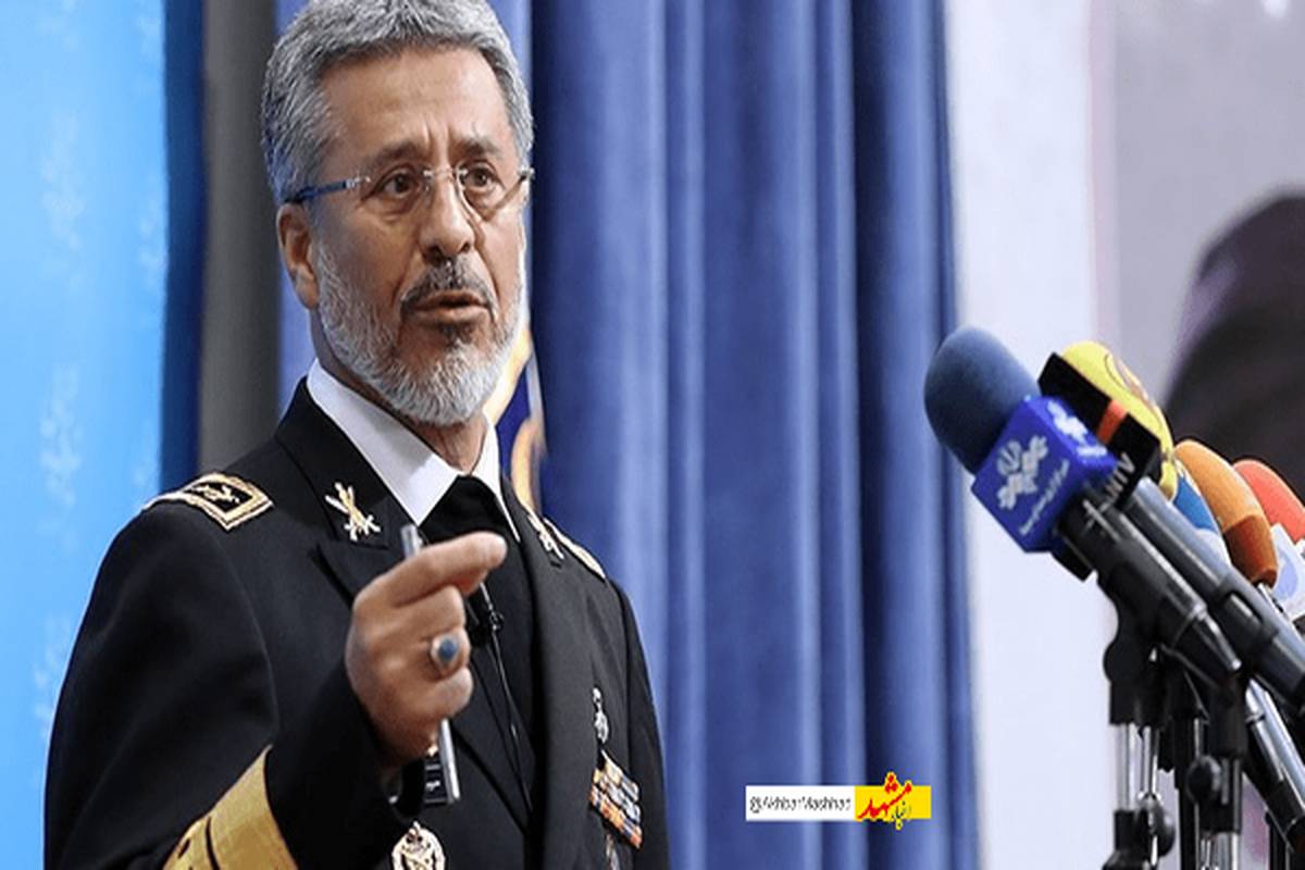  دشمن می‌کوشد سبک زندگی ما را تغییر دهد