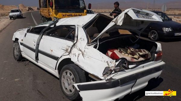 ۵ مصدوم به دنبال واژگونی خودرو پژو‌ پارس در نیشابور