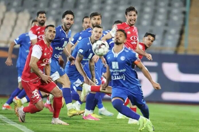 پرسپولیس خارجی هایش را فراخواند