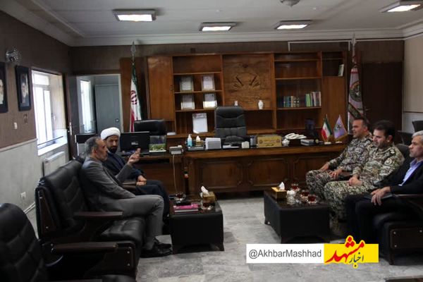 دیدار فرمانده گروه شهید دکتر حمزه صادقی مشهد با دادستان نظامی استان خراسان رضوی
