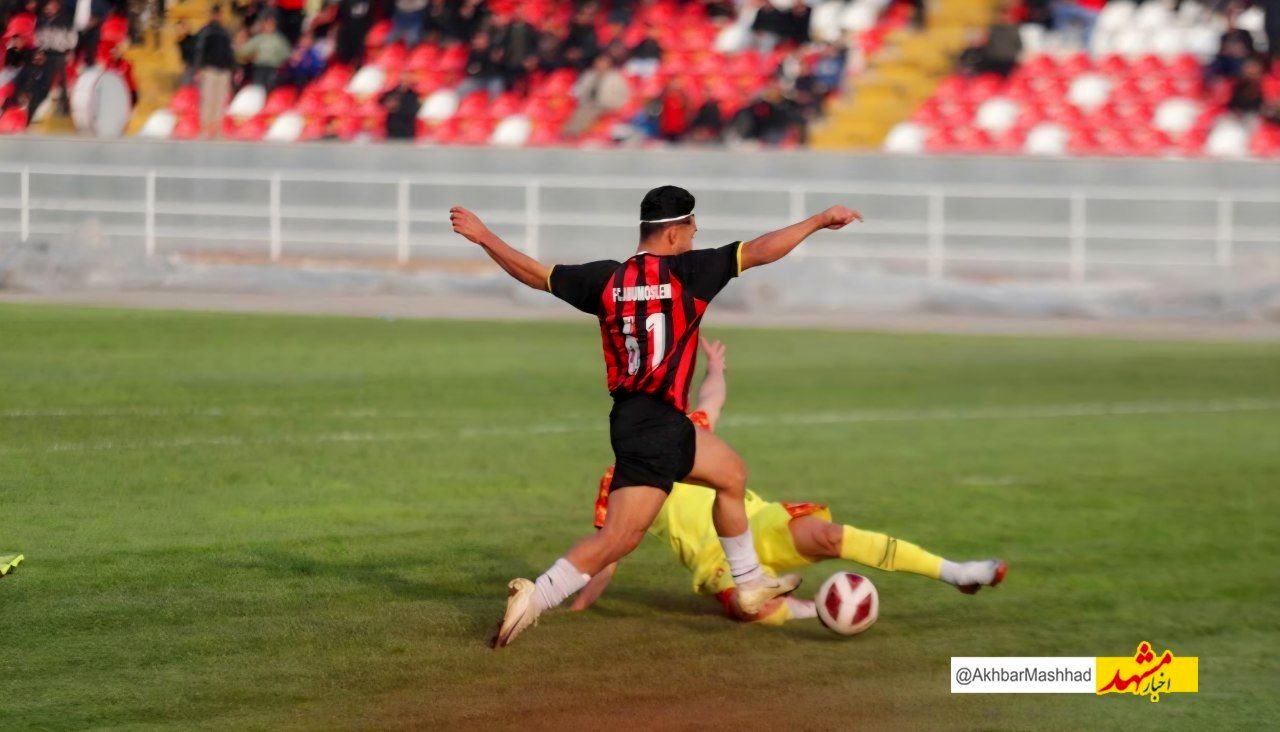 پیروزی ۲ بر یک ابومسلم مقابل پرواز سیمرغ در لیگ دسته سوم