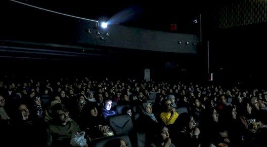 آغاز فعالیت محدود سینما‌های کشور از فردا (جمعه، ۲۲ اسفند ۱۴۰۴)
