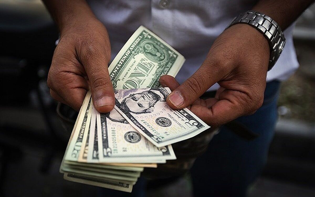 دلار بازار آزاد در مشهد اوج گرفت (یکشنبه ۱۳ اردیبهشت ۱۴۰۵)