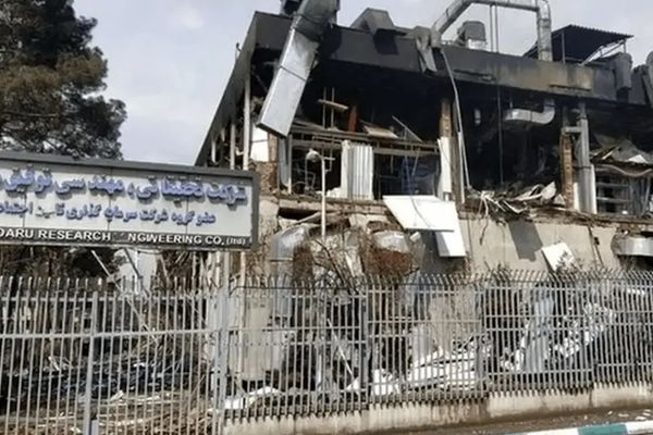 جزئیات کمک به بنگاه‌های آسیب دیده و پرداخت بیمه بیکاری اعلام شد | وزارت کار: منابع کافی نداریم