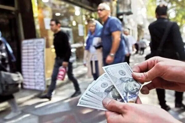 دلار در مشهد پشت مرز ۲۷۰ هزار تومان جا خوش کرد