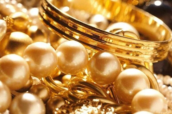 افزایش قیمت اونس جهانی طلا و فلزات اساسی با تمدید آتش بس یکطرفه (۲ اردیبهشت ۱۴۰۵)