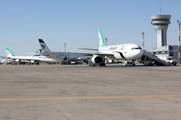 حمله دشمن به فرودگاه و راه‌آهن کاشان (۱۸ فروردین ۱۴۰۵)