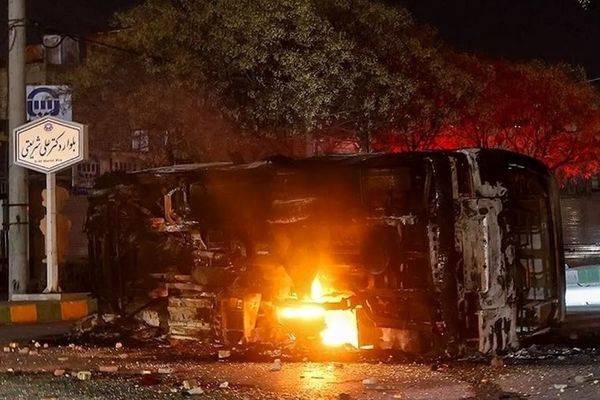 ۴ درس بزرگ اعتراضات ۱۴۰۴ / اعتراضات امسال چه تفاوتی با قبلی ها دارد؟