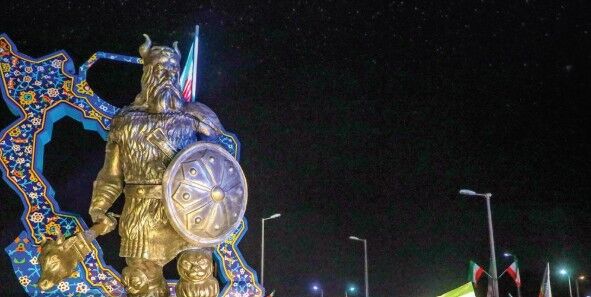 درباره  المان وطن در بوستان وکیل‌آباد مشهد | تو رستم تهمتنی