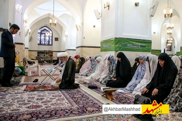 آیین معنوی اعتکاف در حرم مطهر رضوی آغاز شد 