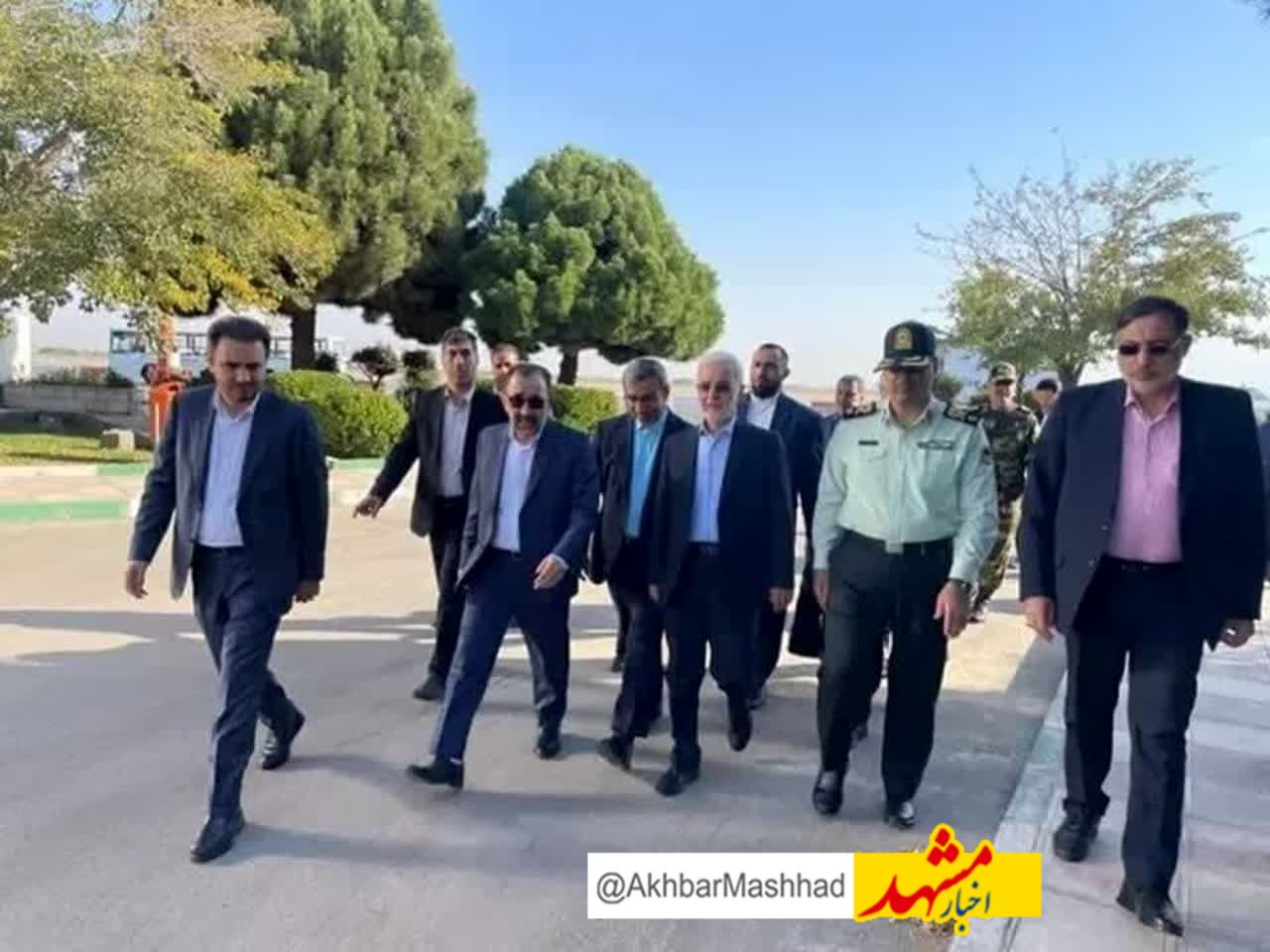 وزیر کشور وارد مشهد شد