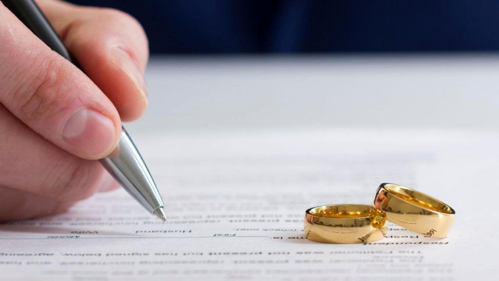 تمام هزینه‌ های طلاق در مشهد چقدر میشود؟ حق الوکاله وکیل + سایر هزینه ها