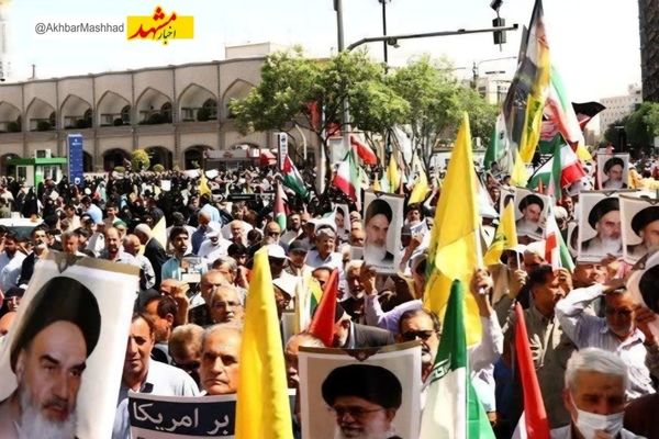 راهپیمایی ضدصهیونیستی مردم مشهد پس از اقامه نماز جمعه