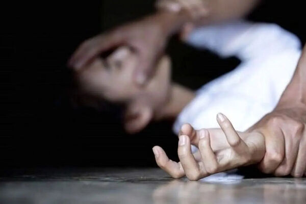 تجاوز جنسی به دختر 22 ساله در حمام خانه مجردی