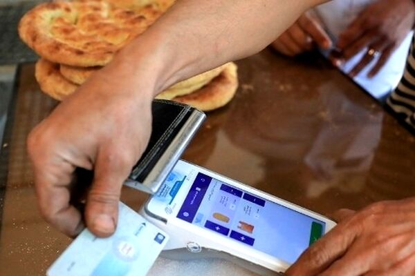 امکان پرداخت فطریه از طریق دستگاه‌های نانینو در مشهد فراهم شد