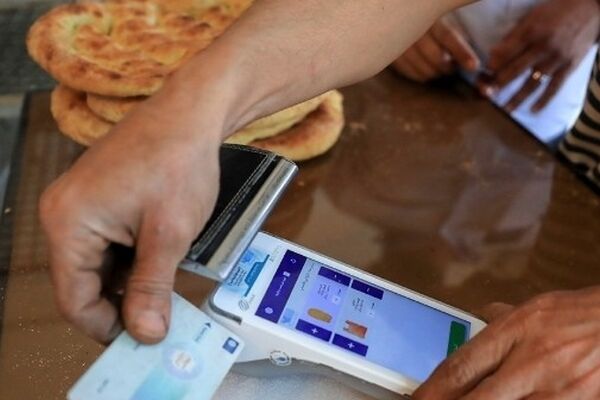 امکان پرداخت فطریه از طریق دستگاه‌های نانینو در مشهد فراهم شد